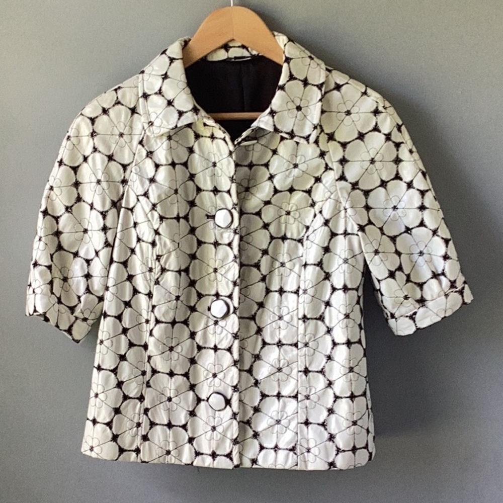 S & D Plather Embroidered Short Sleeve Jacket Size Small